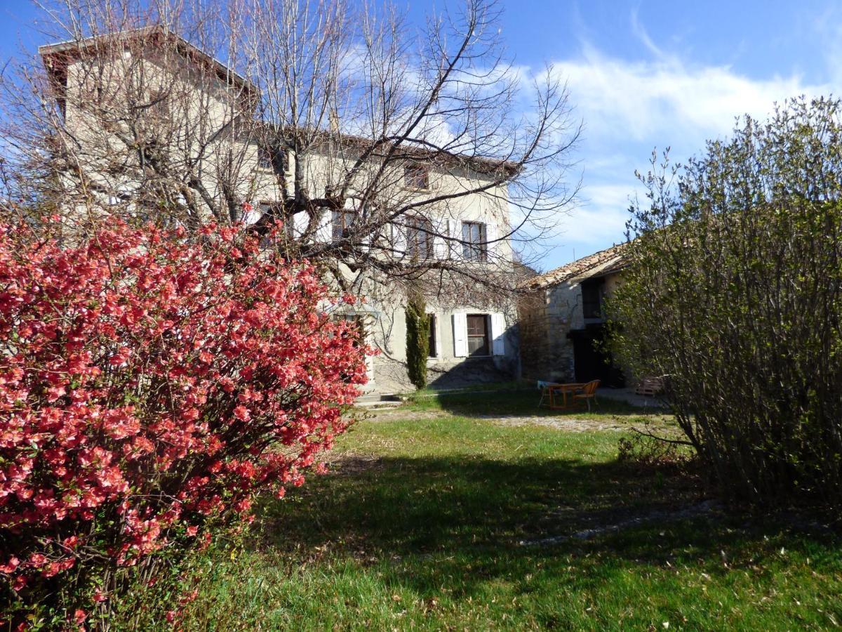 Le Relais Des Baronnies Ξενοδοχείο Montjay  Εξωτερικό φωτογραφία
